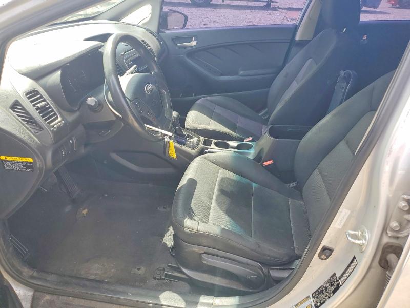 2017 Kia Forte მანქანა იყიდება აუქციონზე, vin: 3KPFK4A72HE139511, აუქციონის ნომერი: 57544966
