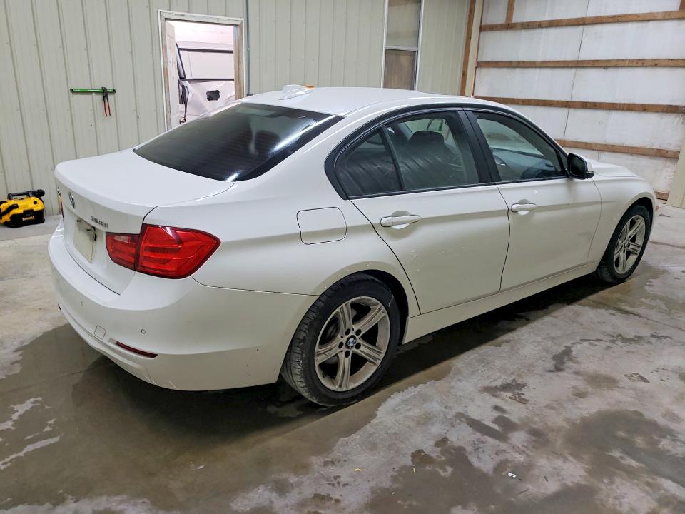 Продаж на аукціоні авто 2015 Bmw 328, vin: WBA3B3C54FF547078, номер лоту: 55902156
