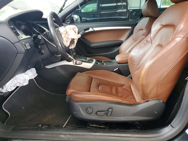 58554816 :رقم المزاد ، WAULFAFH7CN006848 vin ، 2012 Audi A5 مزاد بيع