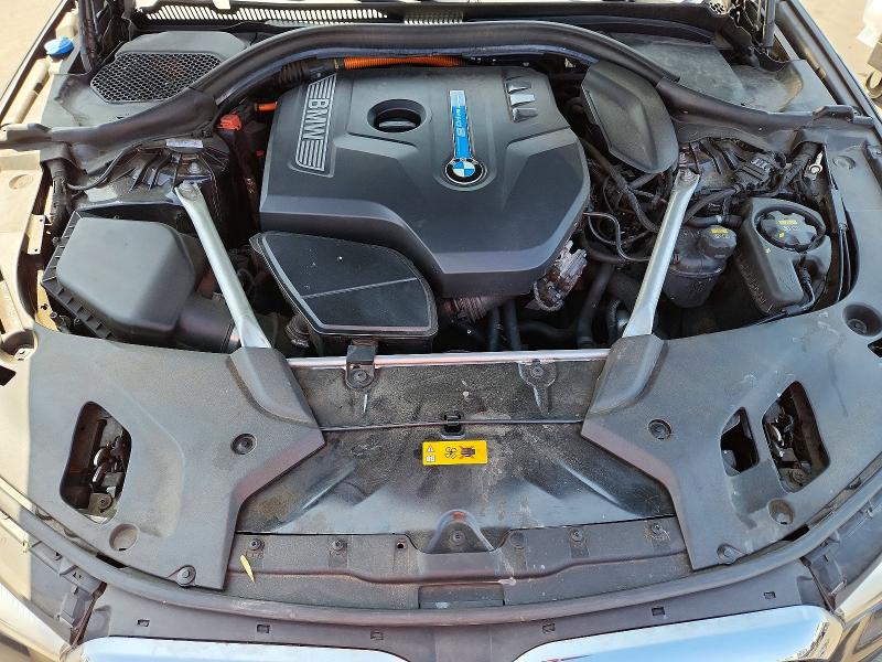 56523286 :رقم المزاد ، WBAJA9C52KB254309 vin ، 2019 Bmw 530e مزاد بيع