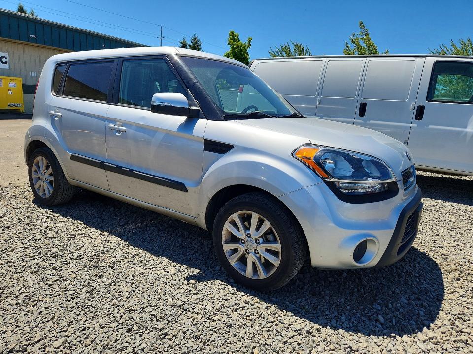 2013 Kia Soul მანქანა იყიდება აუქციონზე, vin: KNDJT2A69D7627125, აუქციონის ნომერი: 55061306