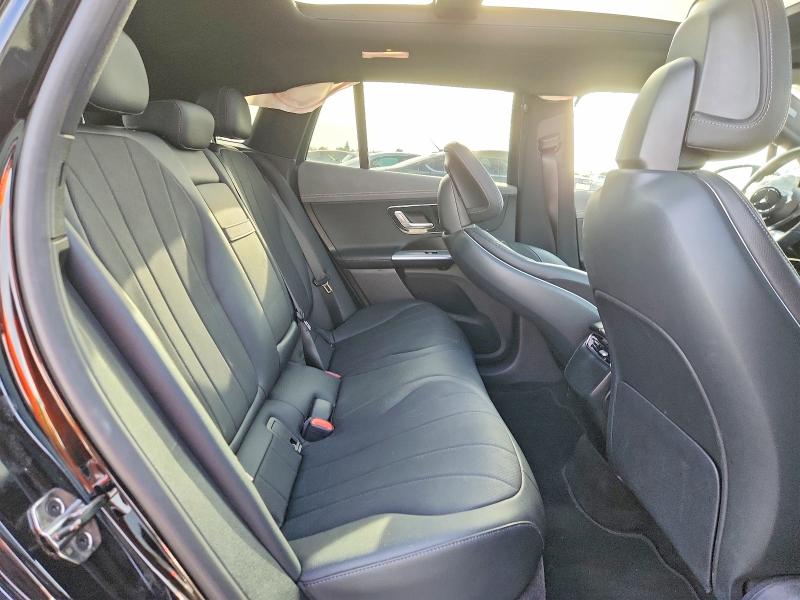 55812636 :رقم المزاد ، 4JGGM1CB0PA039127 vin ، 2023 Mercedes-benz Eqe Suv مزاد بيع