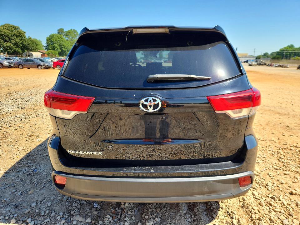 2018 Toyota Highlander მანქანა იყიდება აუქციონზე, vin: 5TDZZRFH9JS246316, აუქციონის ნომერი: 55942146