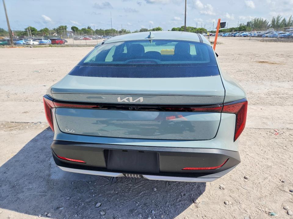 2026 Kia K4 მანქანა იყიდება აუქციონზე, vin: 3KPFT4DE1TE249367, აუქციონის ნომერი: 85634275