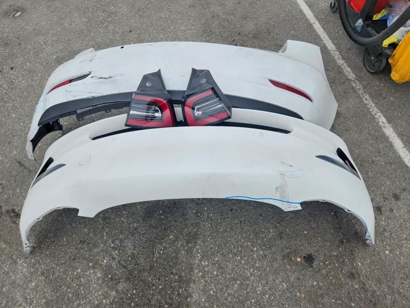 56862476 :رقم المزاد ، 5YJ3E1EC9MF077884 vin ، 2021 Tesla Model 3 مزاد بيع