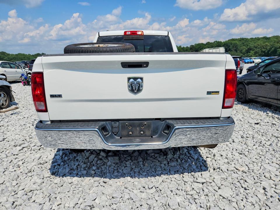 56658626 :رقم المزاد ، 1C6RR6GGXFS675281 vin ، 2015 Ram 1500 مزاد بيع