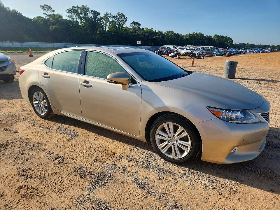 58549756 :رقم المزاد ، JTHBK1GG1D2063483 vin ، 2013 Lexus Es مزاد بيع