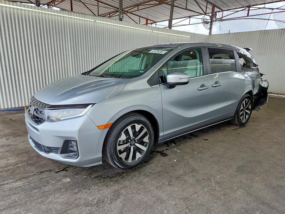 56947616 :رقم المزاد ، 5FNRL6H60SB080270 vin ، 2025 Honda Odyssey مزاد بيع