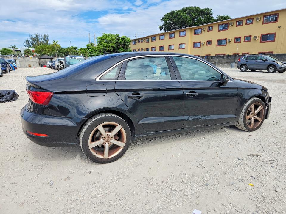 2015 Audi A3 მანქანა იყიდება აუქციონზე, vin: WAUACGFF3F1010876, აუქციონის ნომერი: 56213446