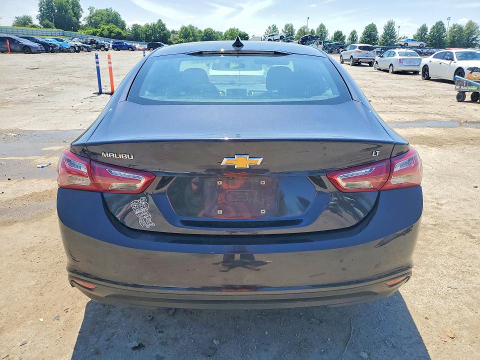 55449836 :رقم المزاد ، 1G1ZD5STXNF127805 vin ، 2022 Chevrolet Malibu مزاد بيع