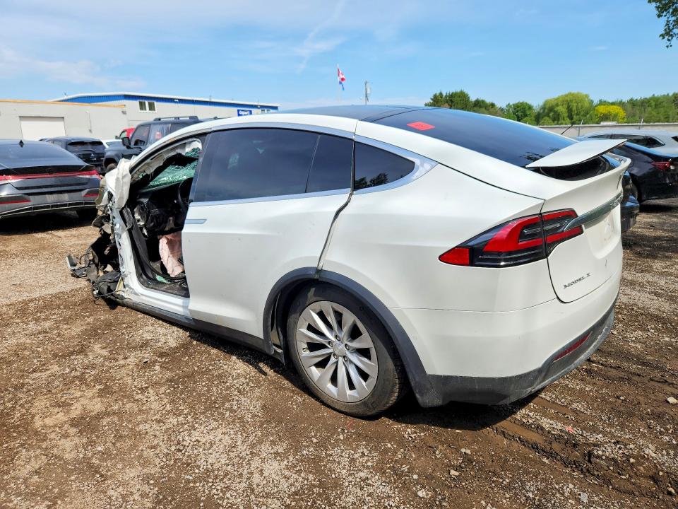 2019 Tesla Model X მანქანა იყიდება აუქციონზე, vin: 5YJXCDE22KF143513, აუქციონის ნომერი: 56466666
