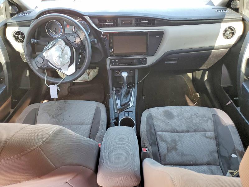 57021876 :رقم المزاد ، 5YFBURHE7JP767997 vin ، 2018 Toyota Corolla مزاد بيع
