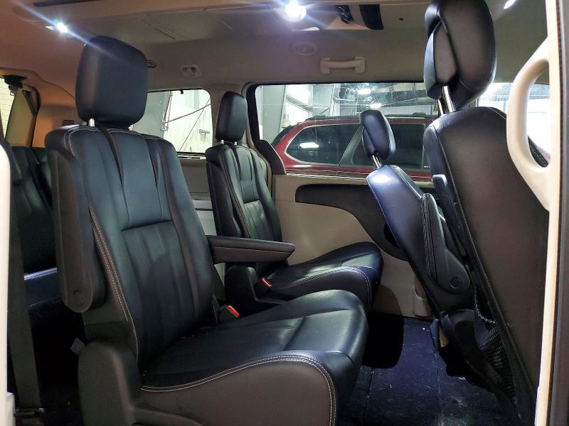 2014 Chrysler Town & Country მანქანა იყიდება აუქციონზე, vin: 2C4RC1CG0ER332742, აუქციონის ნომერი: 57687136