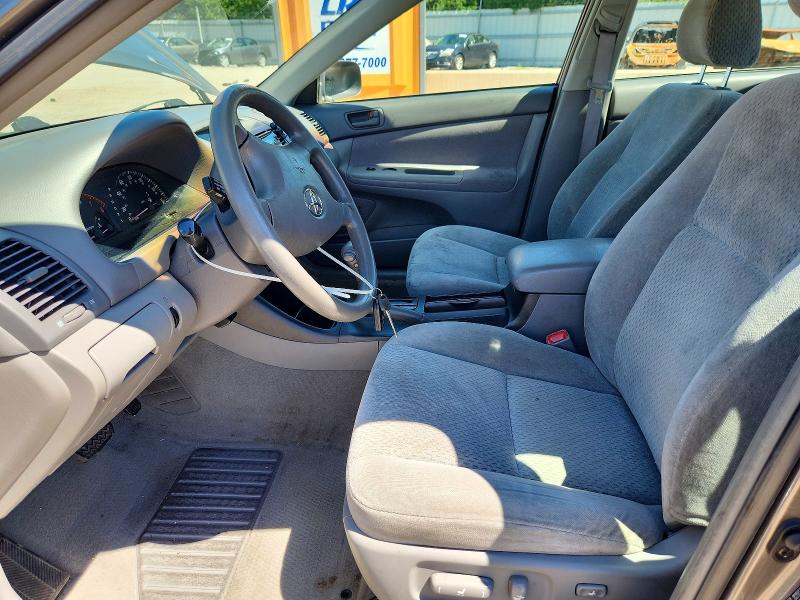 56546466 :رقم المزاد ، 4T1BE32K14U901382 vin ، 2004 Toyota Camry مزاد بيع