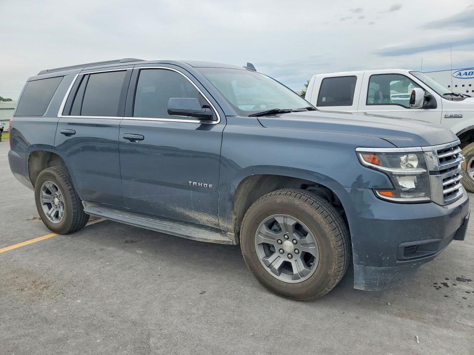 58079496 :رقم المزاد ، 1GNSCAKC5LR108912 vin ، 2020 Chevrolet Tahoe مزاد بيع