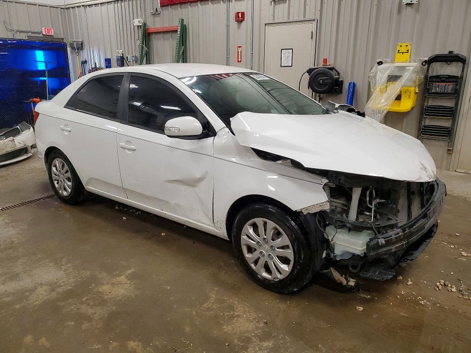 2010 Kia Forte მანქანა იყიდება აუქციონზე, vin: KNAFU4A23A5061849, აუქციონის ნომერი: 57492546