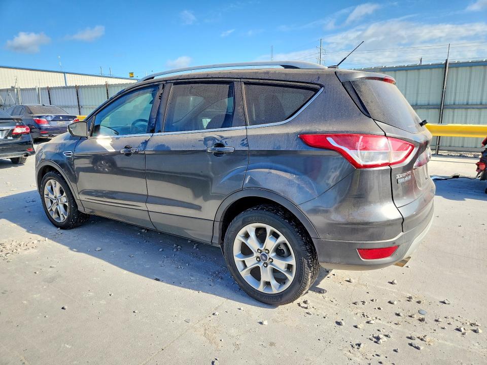 51520796 :رقم المزاد ، 1FMCU0J94GUA55628 vin ، 2016 Ford Escape مزاد بيع
