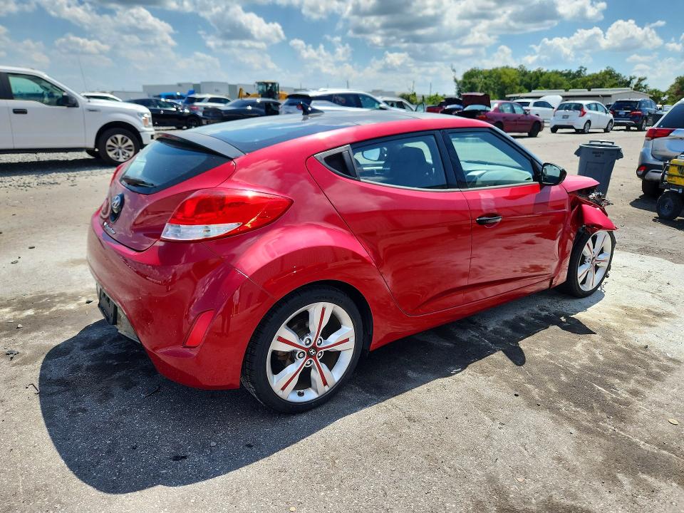 58246226 :رقم المزاد ، KMHTC6AD0HU320492 vin ، 2017 Hyundai Veloster مزاد بيع