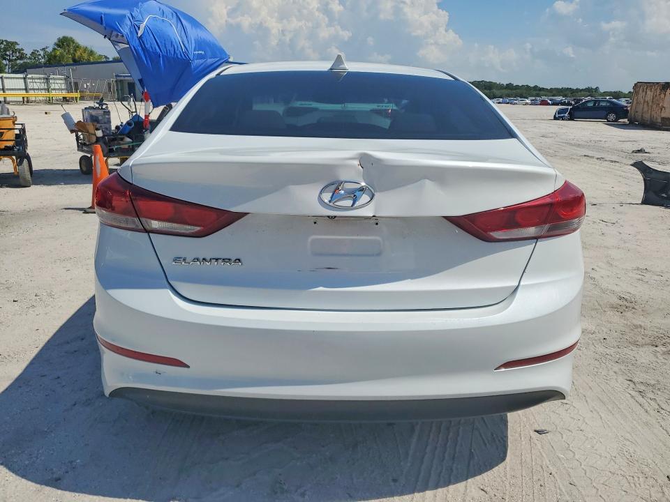 Продажа на аукционе авто 2018 Hyundai Elantra, vin: 5NPD84LF0JH249372, номер лота: 58025206