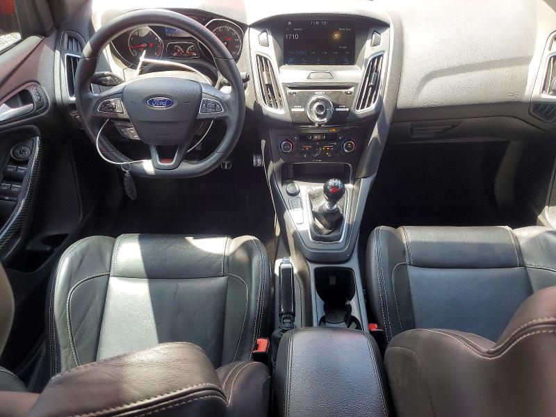 2017 Ford Focus მანქანა იყიდება აუქციონზე, vin: 1FADP3L94HL221108, აუქციონის ნომერი: 58710066
