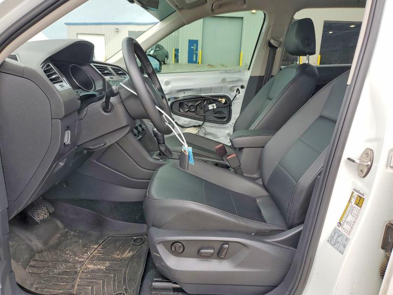 Продаж на аукціоні авто 2020 Volkswagen Tiguan, vin: 3VV3B7AX9LM012548, номер лоту: 57964716