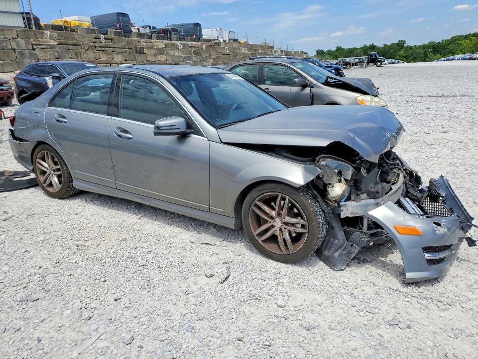 Продаж на аукціоні авто 2012 Mercedes-benz C, vin: WDDGF8BB3CR238134, номер лоту: 56408696