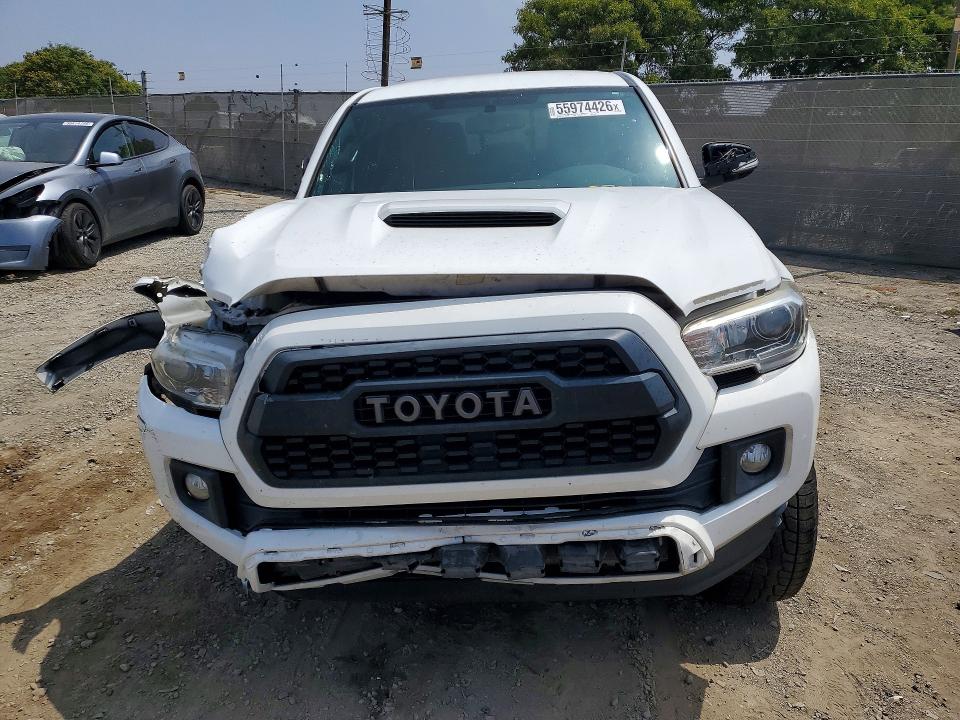 55974426 :رقم المزاد ، 3TMAZ5CN1GM003379 vin ، 2016 Toyota Tacoma مزاد بيع