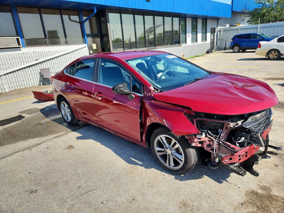 Aukcja sprzedaży 2017 Chevrolet Cruze, vin: 3G1BE5SM7HS517218, numer aukcji: 56639326