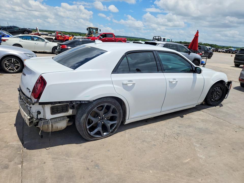57046666 :رقم المزاد ، 2C3CCABG1MH626330 vin ، 2021 Chrysler 300 مزاد بيع