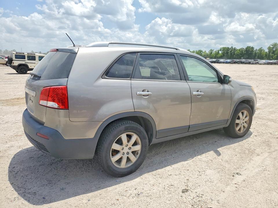 2011 Kia Sorento მანქანა იყიდება აუქციონზე, vin: 5XYKT3A18BG043586, აუქციონის ნომერი: 58994616