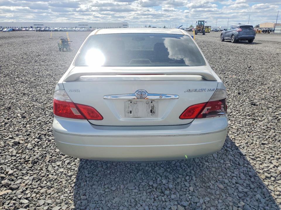 2003 Toyota Avalon მანქანა იყიდება აუქციონზე, vin: 4T1BF28B83U292854, აუქციონის ნომერი: 47281086