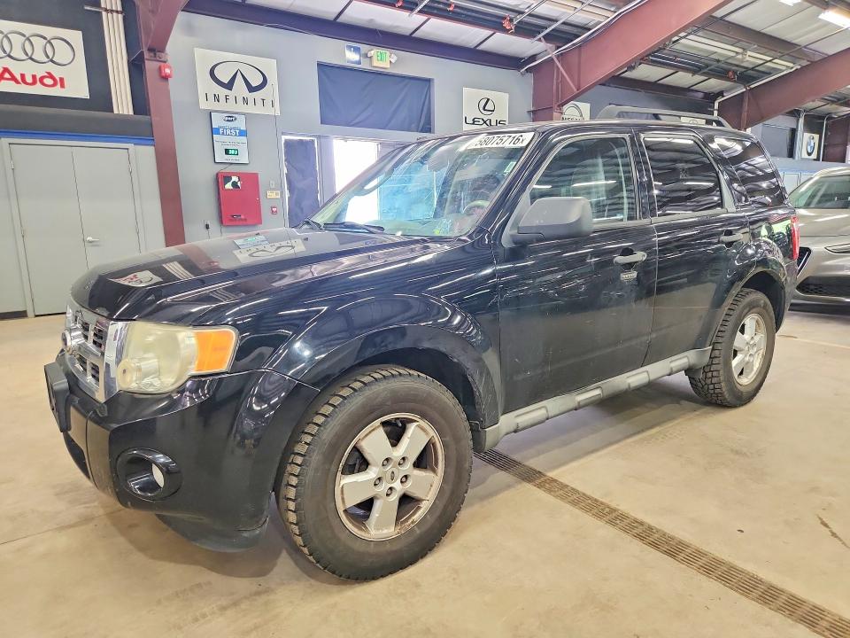 2010 Ford Escape მანქანა იყიდება აუქციონზე, vin: 1FMCU9DGXAKB50258, აუქციონის ნომერი: 58075716