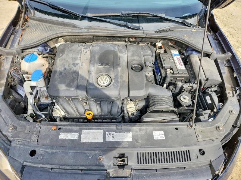 57544726 :رقم المزاد ، 1VWBP7A30DC058522 vin ، 2013 Volkswagen Passat مزاد بيع