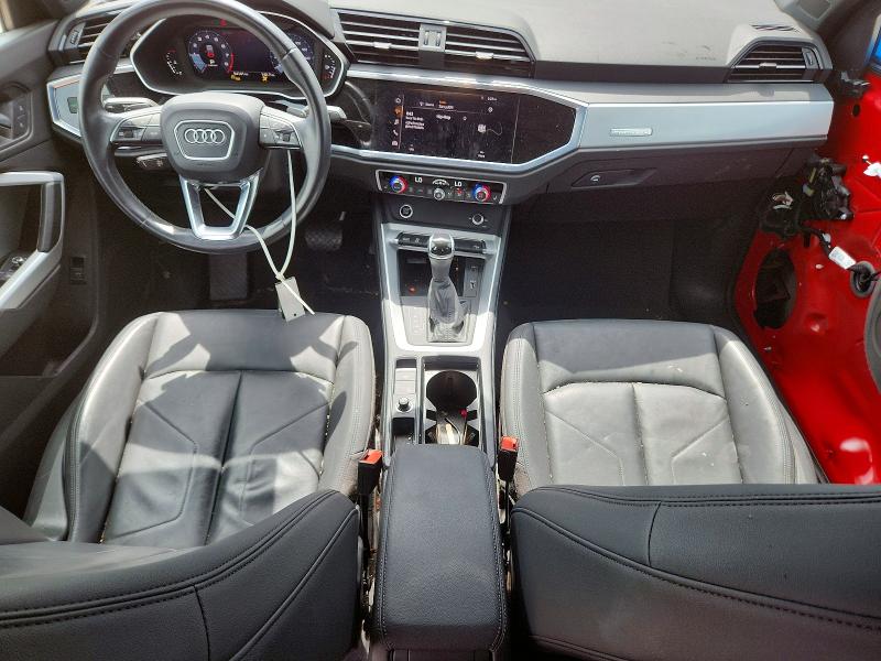 54905466 :رقم المزاد ، WA1DECF33M1123775 vin ، 2021 Audi Q3 مزاد بيع