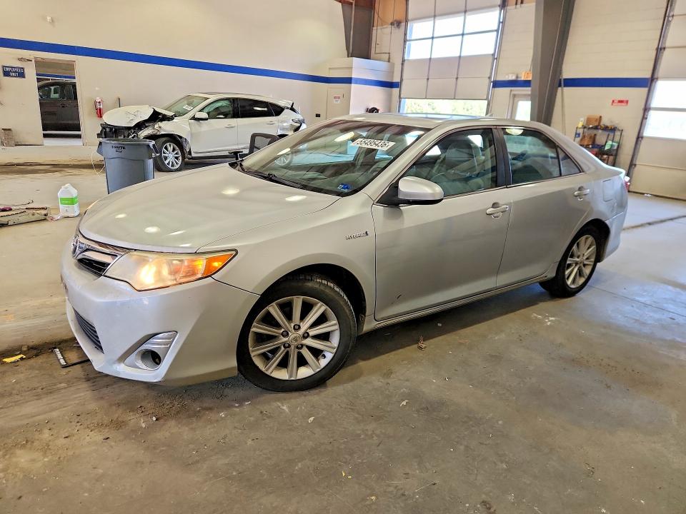 Auction sale of the 2012 Toyota Camry Hybrid, vin: 4T1BD1FK7CU036112, lot number: 67893606