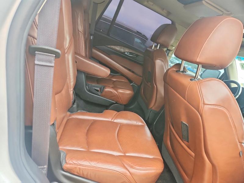 Продажа на аукционе авто 2017 Cadillac Escalade, vin: 1GYS4BKJ9HR158157, номер лота: 58599236