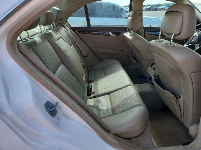 Продаж на аукціоні авто 2014 Mercedes-benz C, vin: WDDGF4HB2EG210985, номер лоту: 56337636