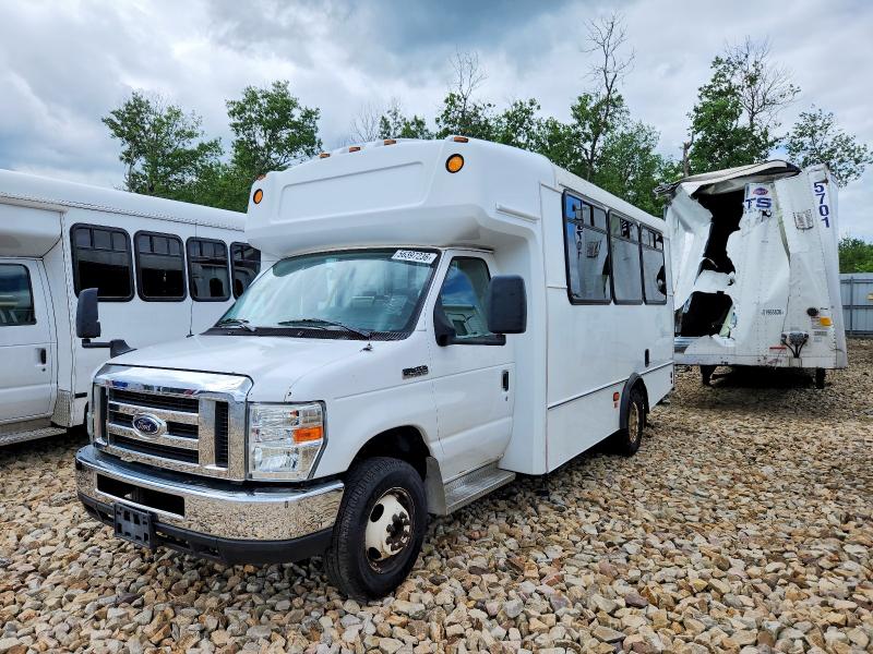 56397236 :رقم المزاد ، 1FDFE4FSXHDC13744 vin ، 2017 Ford Econoline مزاد بيع