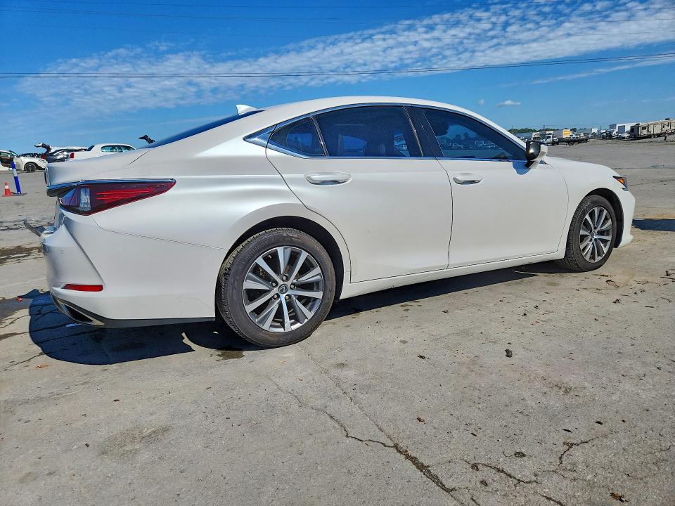 Продажа на аукционе авто 2020 Lexus Es, vin: 58ADZ1B16LU061051, номер лота: 57051266
