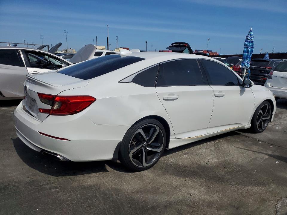Aukcja sprzedaży 2018 Honda Accord, vin: 1HGCV1F37JA213854, numer aukcji: 56455026