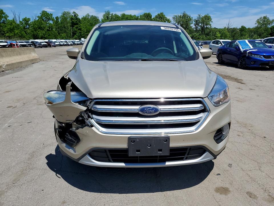 2017 Ford Escape მანქანა იყიდება აუქციონზე, vin: 1FMCU9GD4HUC70850, აუქციონის ნომერი: 56940706