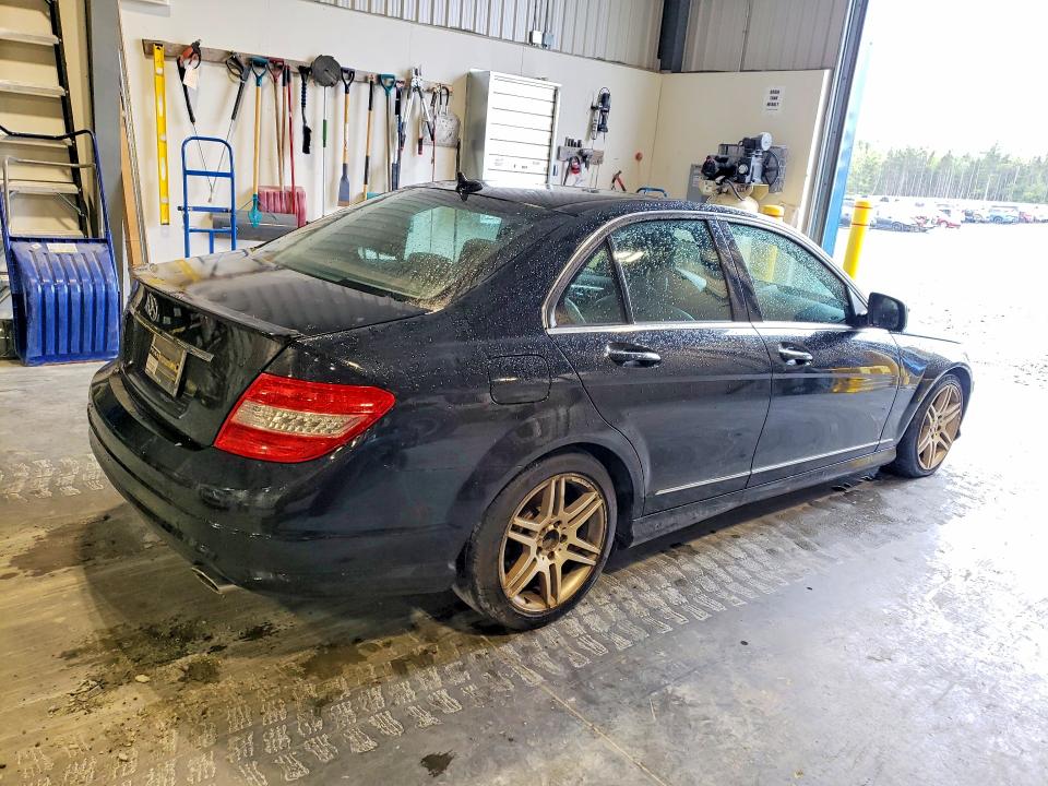 56056176 :رقم المزاد ، WDDGF56X18F050953 vin ، 2008 Mercedes-benz C مزاد بيع