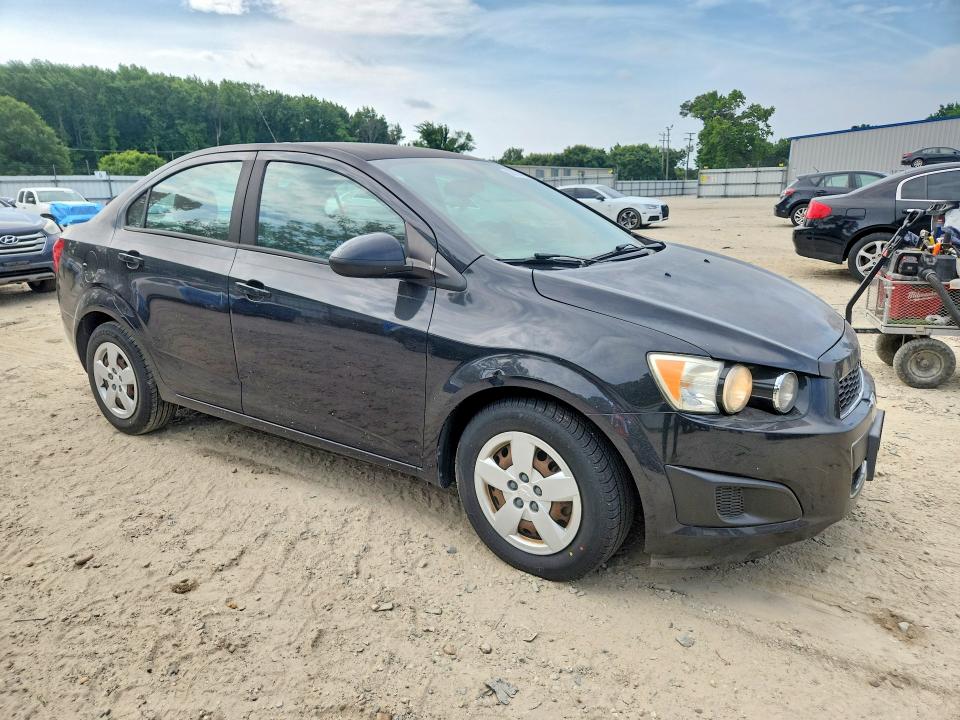 Продажа на аукционе авто 2015 Chevrolet Sonic, vin: 1G1JA5SH3F4185883, номер лота: 56734036
