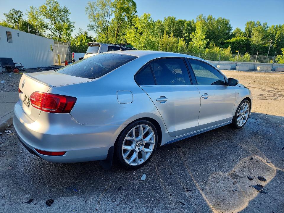 2014 Volkswagen Jetta მანქანა იყიდება აუქციონზე, vin: 3VW4S7AJ9EM293541, აუქციონის ნომერი: 56988606