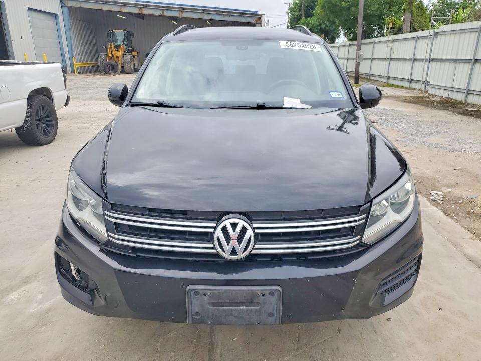 56254926 :رقم المزاد ، WVGAV7AX3GW542125 vin ، 2016 Volkswagen Tiguan مزاد بيع