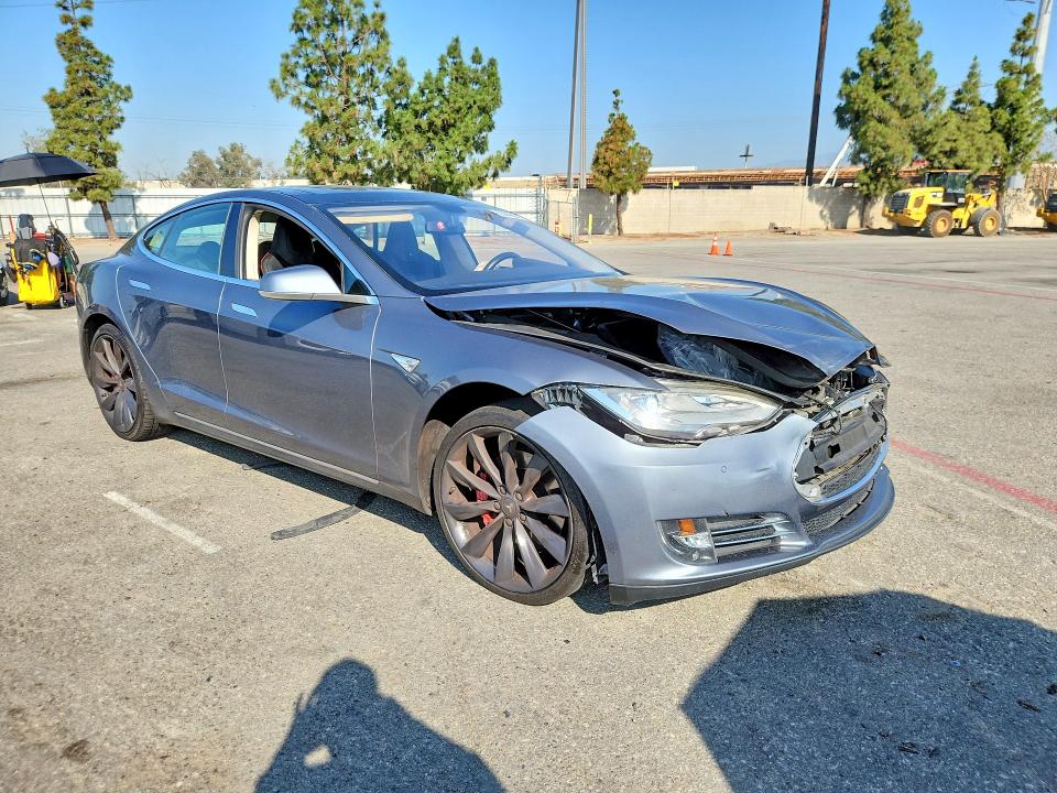 Aukcja sprzedaży 2014 Tesla Model S, vin: 5YJSA1H16EFP36362, numer aukcji: 55646576