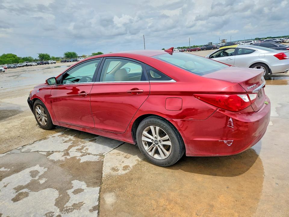 56333326 :رقم المزاد ، 5NPEB4AC0BH046983 vin ، 2011 Hyundai Sonata مزاد بيع