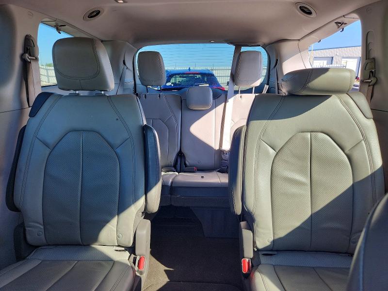 2018 Chrysler Pacifica მანქანა იყიდება აუქციონზე, vin: 2C4RC1BG7JR141895, აუქციონის ნომერი: 58514786