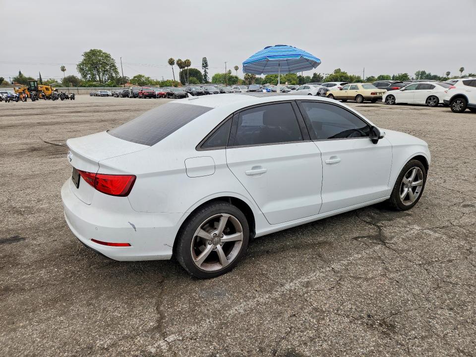 Продажа на аукционе авто 2016 Audi A3, vin: WAUA7GFF7G1051680, номер лота: 58383536