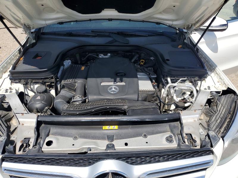 58327626 :رقم المزاد ، WDC0G4JB9HF204754 vin ، 2017 Mercedes-benz Glc مزاد بيع